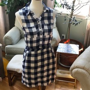 Love Fire dress with side pockets and collar.